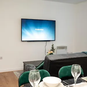 Bv Charming 2-bedroom By Kirkstall Shopping Centre, Free Parking , Leeds (West Yorkshire) United Kingdom